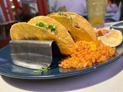 Taco&nbsp;Combo&nbsp;C（牛排、炸猪肉、烤鸡肉）-墨纪Mojí墨西哥餐厅(官舍店)