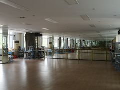 -漕河泾街道图书馆(漕河泾社区文化活动中心店)