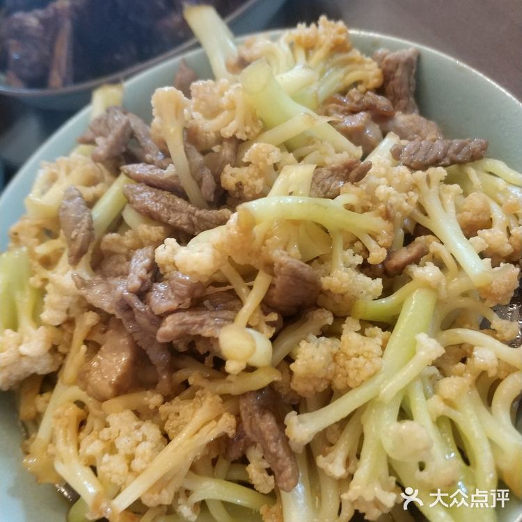 周三家常菜之花菜炒肉丝