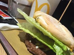 -麦当劳(新王府井店)