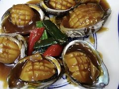 -鑫悦楼煎蟹·16年海鲜大排档
