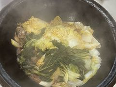 -粘豆包柴火铁锅炖