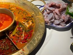 -哥老官重庆美蛙鱼头(日月光店)