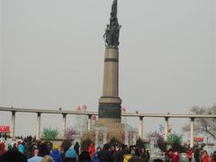 -人民防洪胜利纪念塔