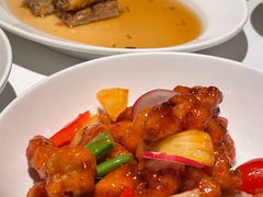 菠萝咕噜肉-玫瑰厅上海菜(兴国路店)