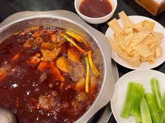 -冯记香辣兔火锅(茶店子总店)