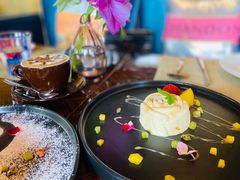 自制焦糖坚果冰糕-YUE·6·西式融合餐厅(外滩六号店)