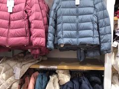 -优衣库(上海金桥太茂店)