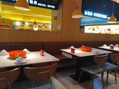 -小鱼小牛(世欧广场店)