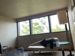 -上海滴水湖皇冠假日酒店