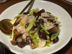 香芹炒鸡枞菌-CHIC1699远洋私厨