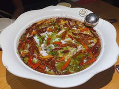 老坛酸菜鲈鱼-江渔儿酸菜鱼(映月湖环宇城店)