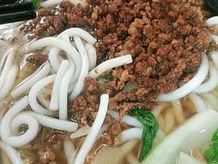-丽虹云南过桥米线(兴工街店)