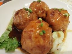 -闫府私房菜(恒隆店)