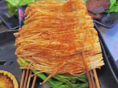-云晓光头烧烤吧(盛夏店)