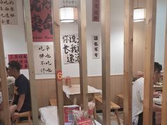 -郑记•不夜城烧烤•龙虾•虾蟹(黄鹤楼店)