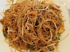 肉丝炒米粉-稻香酒家·33年老字号·港式粤菜(富邦中心店)