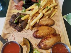 -ins森林童话餐厅coffee&bistro
