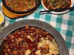 -天山醉美辣子鸡(文艺路店)
