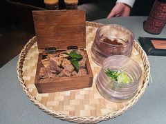 沙茶锅底-左庭右院鲜牛肉火锅黑金店(陆家嘴中心店)