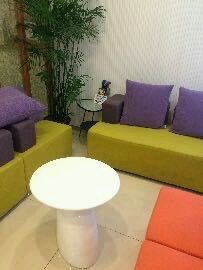 -瑞尔齿科(上海长风大悦城店)