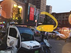 -曼哈顿商业广场(升龙广场店)