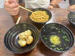 -赵宝美煎包店