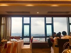 -景月阁空中食府(希尔顿酒店)