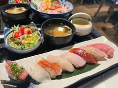 -家贺屋刺身寿司专门店