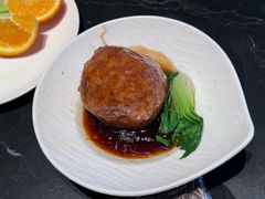 红烧狮子头-芳芳私房菜·精做淮扬菜(承德路店)