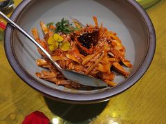 敲糖棒棒鸡-辛香汇·现炒川菜(淮海路百盛店)