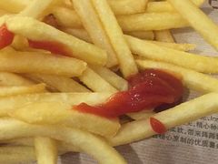 -麦当劳(宝山大厦店)