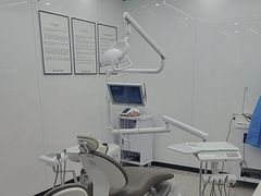 -武汉仁爱口腔(光谷店)