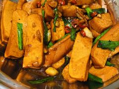 -费大厨辣椒炒肉(黄兴中心广场店)