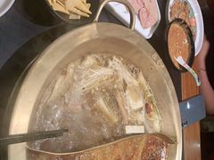 -沸炉重庆老火锅(军事博物馆店)