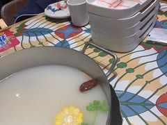 -莫小七火锅