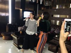 -乐潮汇时尚量贩式KTV(嘉业国际城购物中心店)