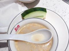 -三人行骨头王火锅(长寿店)