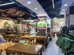 -秦君宝手擀菠菜面(金花路店)