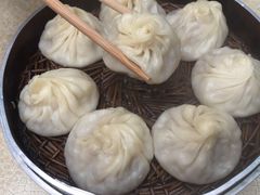 特色鲜肉小笼汤包-笑云开汤包店(网巾市店)