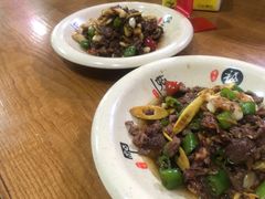 -何永光123鲜牛肉馆(1号店)