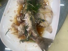 -南沙辉记烧鸡·荔枝木炭火吊烧(旧镇店)