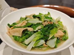 -江城小馆陕南妈妈菜·全球旅行餐厅(钟楼店)