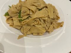 青椒炖豆皮-老长春肉馆(创业大街店)