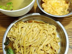 -溪畔老牌永定牛肉小吃(兴发大厦店)