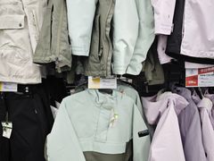 -迪卡侬(西华店)