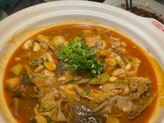 -魏铭鱼头捞饭(晋阳路店)