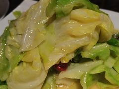 炝炒圆白菜-红京鱼(西坝河店)