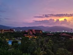 -西双版纳融创皇冠假日度假酒店