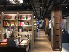 -光海书局(南京东路第一百货店)